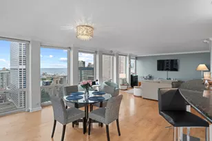 111 E Chestnut St, Chicago, IL 60611 - Photo 9