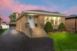 9120 S Clifton Park Ave, Evergreen Park, IL 60805 - Photo 1
