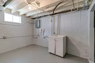 221 N Prairie Ave, Mundelein, IL 60060 - Photo 19