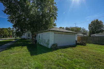 1203 S 4th Avenue, Kankakee, IL 60901 - Photo 17