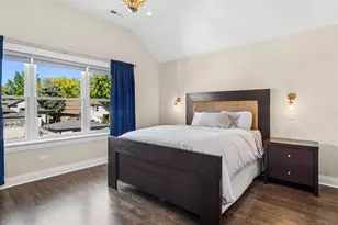 5808 W Waveland Ave, Chicago, IL 60634 - Photo 23