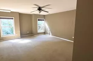 3601 Wetlands Dr, Elgin, IL 60124 - Photo 13