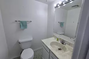 9370 Hamilton Ct, Des Plaines, IL 60016 - Photo 11