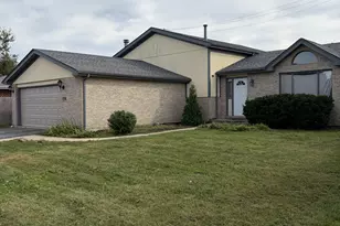 4653 146th St, Midlothian, IL 60445 - Photo 1