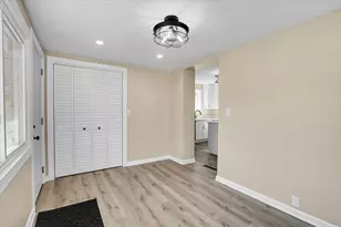 937 Pamela Dr, Bensenville, IL 60106 - Photo 13