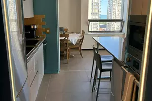 1360 N Sandburg Terrace, Chicago, IL 60610 - Photo 5