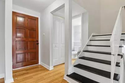 1S309 Windsor Lane, Villa Park, IL 60181 - Photo 5