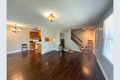 218 Eagle Court #C, Bolingbrook, IL 60440 - Photo 3