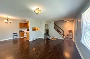 218 Eagle Ct, Bolingbrook, IL 60440 - Photo 3