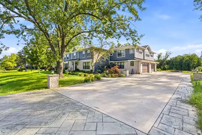 201 Rue Touraine, Deer Park, IL 60010 - Photo 3