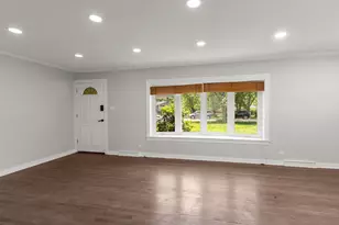 265 Terry Ln, Villa Park, IL 60181 - Photo 13