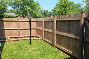 18W085 14th St, Villa Park, IL 60181 - Photo 23
