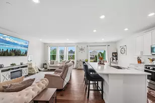 2629 Martini St, Mundelein, IL 60060 - Photo 7