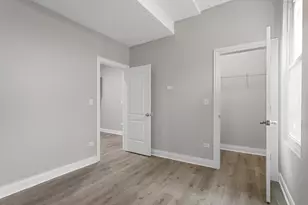 2714 W Polk St, Chicago, IL 60612 - Photo 5