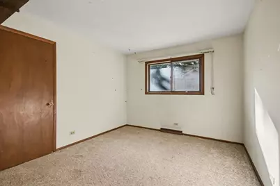940 Ridgeland Avenue, Mundelein, IL 60060 - Photo 15