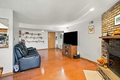11129 Northwest Road #F, Palos Hills, IL 60465 - Photo 9