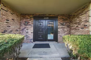 11129 NW Rd, Palos Hills, IL 60465 - Photo 1