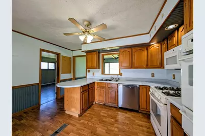 21 E Romeo Road, Romeoville, IL 60446 - Photo 33