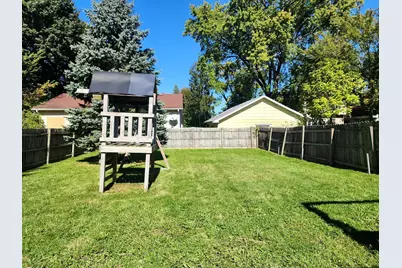 903 E Liberty Street, Wauconda, IL 60084 - Photo 21