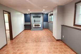 903 E Liberty St, Wauconda, IL 60084 - Photo 11