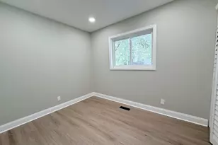 197 Hadleigh Rd, Bolingbrook, IL 60440 - Photo 15