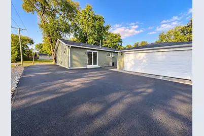 197 Hadleigh Road, Bolingbrook, IL 60440 - Photo 21