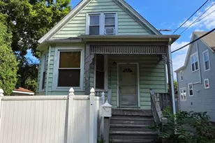6821 N Ravenswood Ave, Chicago, IL 60626 - Photo 1