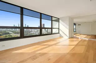 360 E Randolph St, Chicago, IL 60601 - Photo 9
