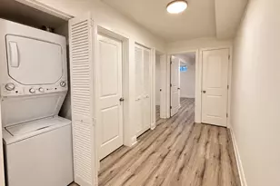 1344 W Ohio St, Chicago, IL 60642 - Photo 15