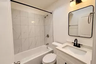 1344 W Ohio St, Chicago, IL 60642 - Photo 7