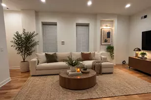 1344 W Ohio St, Chicago, IL 60642 - Photo 1