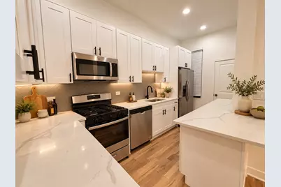 1344 W Ohio Street #1F, Chicago, IL 60642 - Photo 3