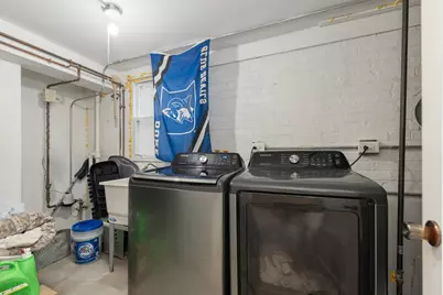 913 E 166th Street, South Holland, IL 60473 - Photo 13