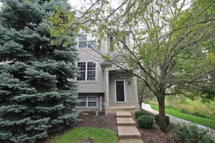 1059 Ellsworth Dr, Grayslake, IL 60030 - Photo 1