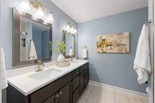 1N210 Coventry Dr, Wheaton, IL 60188 - Photo 15
