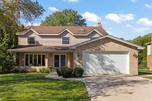 1N210 Coventry Dr, Wheaton, IL 60188 - Photo 1