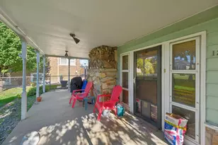1311 S 59th Ct, Cicero, IL 60804 - Photo 3