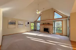 780 Sigmund Rd, Naperville, IL 60563 - Photo 9