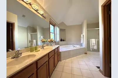 780 Sigmund Road, Naperville, IL 60563 - Photo 15