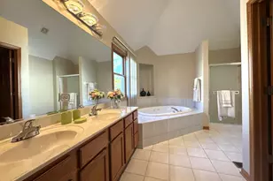 780 Sigmund Rd, Naperville, IL 60563 - Photo 15