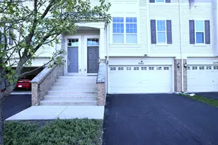 3442 Bradbury Cir, Aurora, IL 60504 - Photo 3