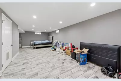 2837 E 127th Street, Chicago, IL 60633 - Photo 9