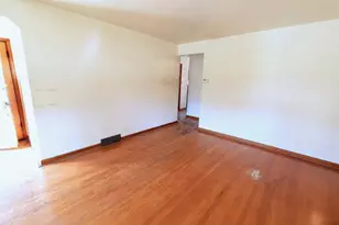 5735 S Moody Ave, Chicago, IL 60638 - Photo 37