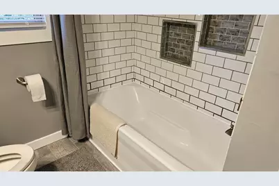 1105 S Hough Street, Barrington, IL 60010 - Photo 19