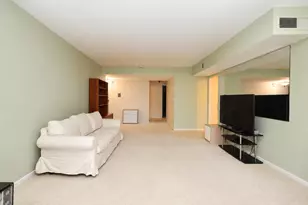 2001 Sherman Ave, Evanston, IL 60201 - Photo 5
