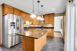 [Address not provided], Darien, IL 60561 - Photo 11