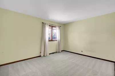 [Address not provided], Darien, IL 60561 - Photo 31