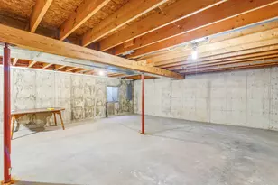 285 Legner St, Leland, IL 60531 - Photo 21