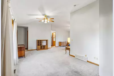 285 Legner Street, Leland, IL 60531 - Photo 5