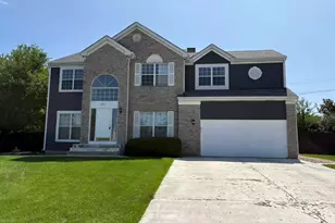 4591 Hatch Ln, Lisle, IL 60532 - Photo 1